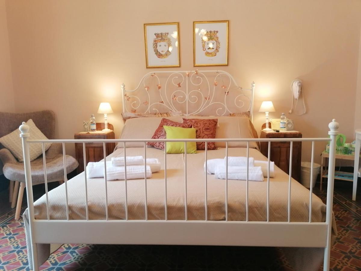 Diletta Oasi Bed & Breakfast Катания Екстериор снимка