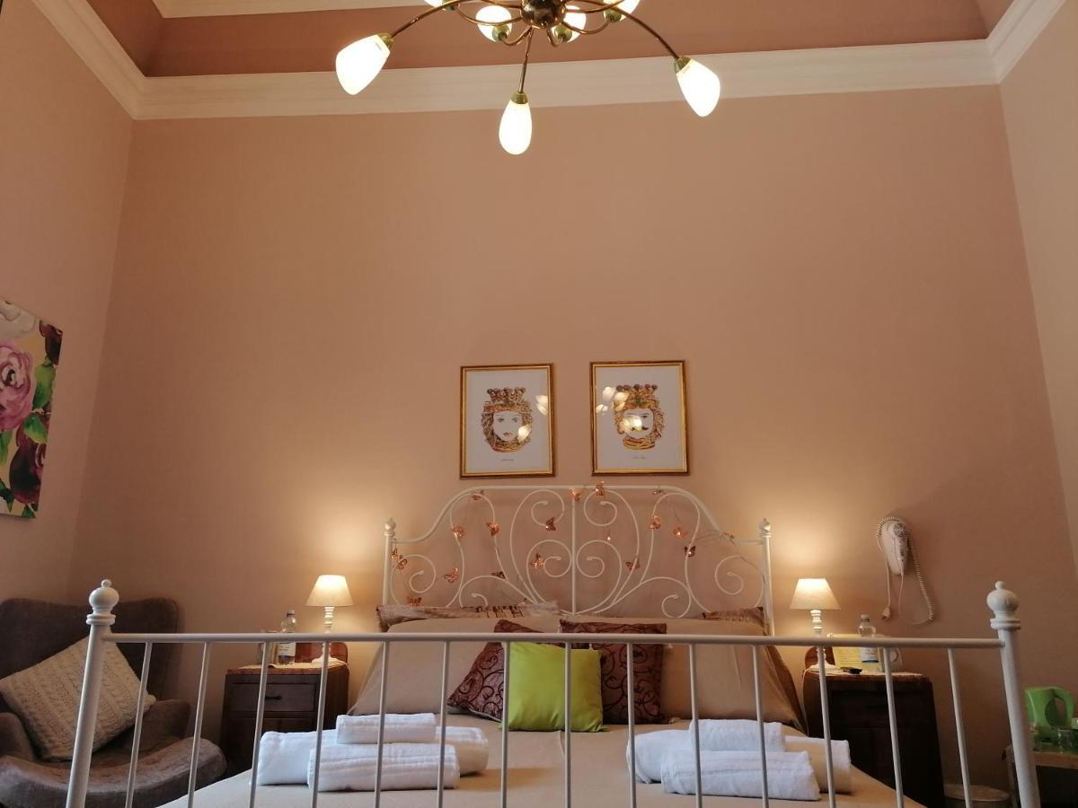Diletta Oasi Bed & Breakfast Катания Екстериор снимка